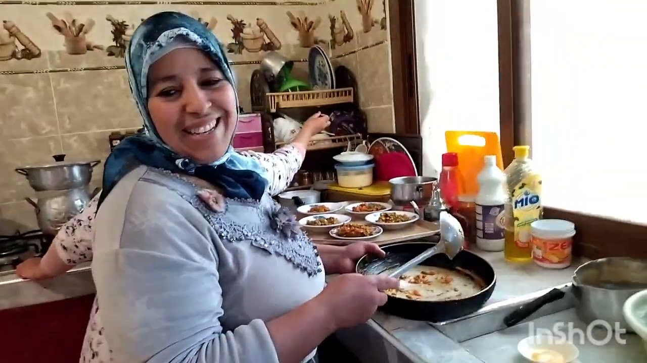 سومية لغدا وجدات🤗 ؤبعݣوزتها فرحات☺️بنات مي نعيمة البدوية ❤️