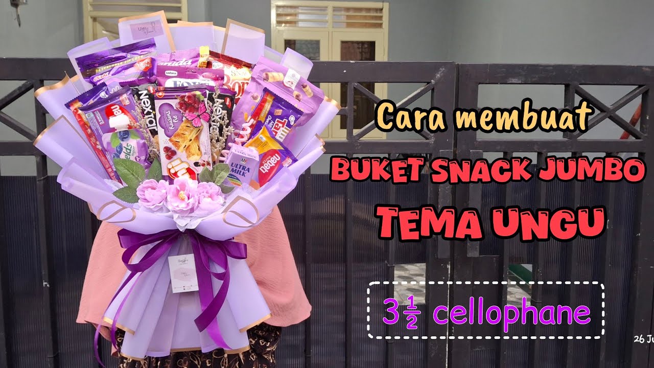 cara membuat buket snack jumbo tema ungu