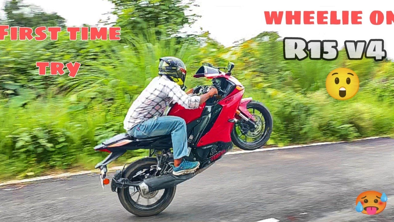 Trying First time wheelie on R15 | UK moto vlog ❤️