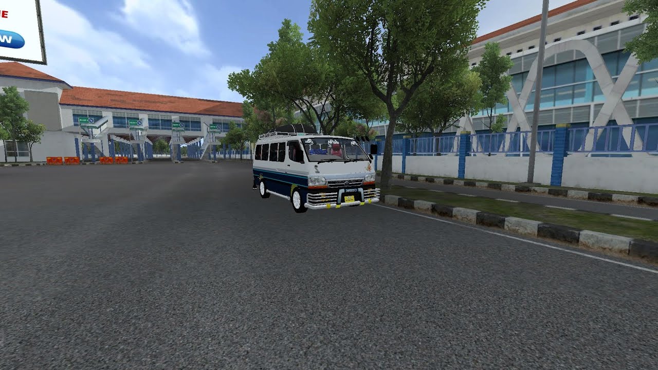 Driving Toyota hiace van in Bus simulator Indonesia.