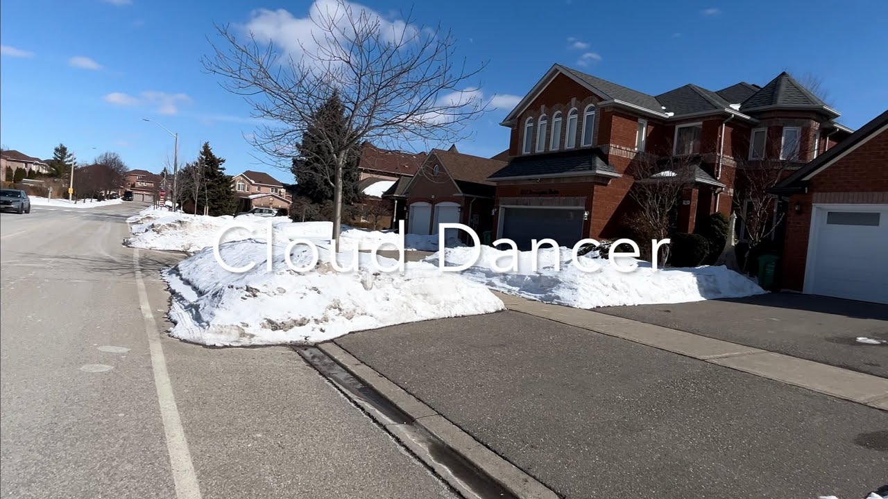 Cloud Dancer