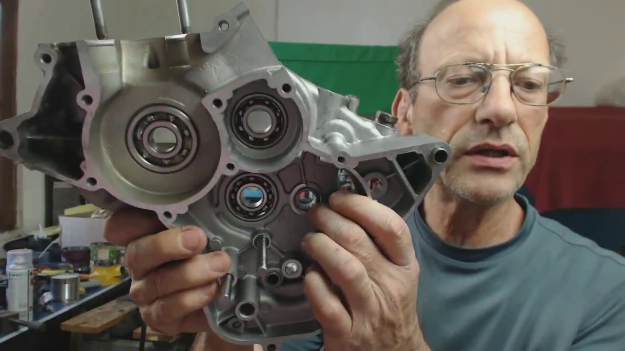 AM6 Engine Assembly Guide   - Part 6 -  Bearing grit removal