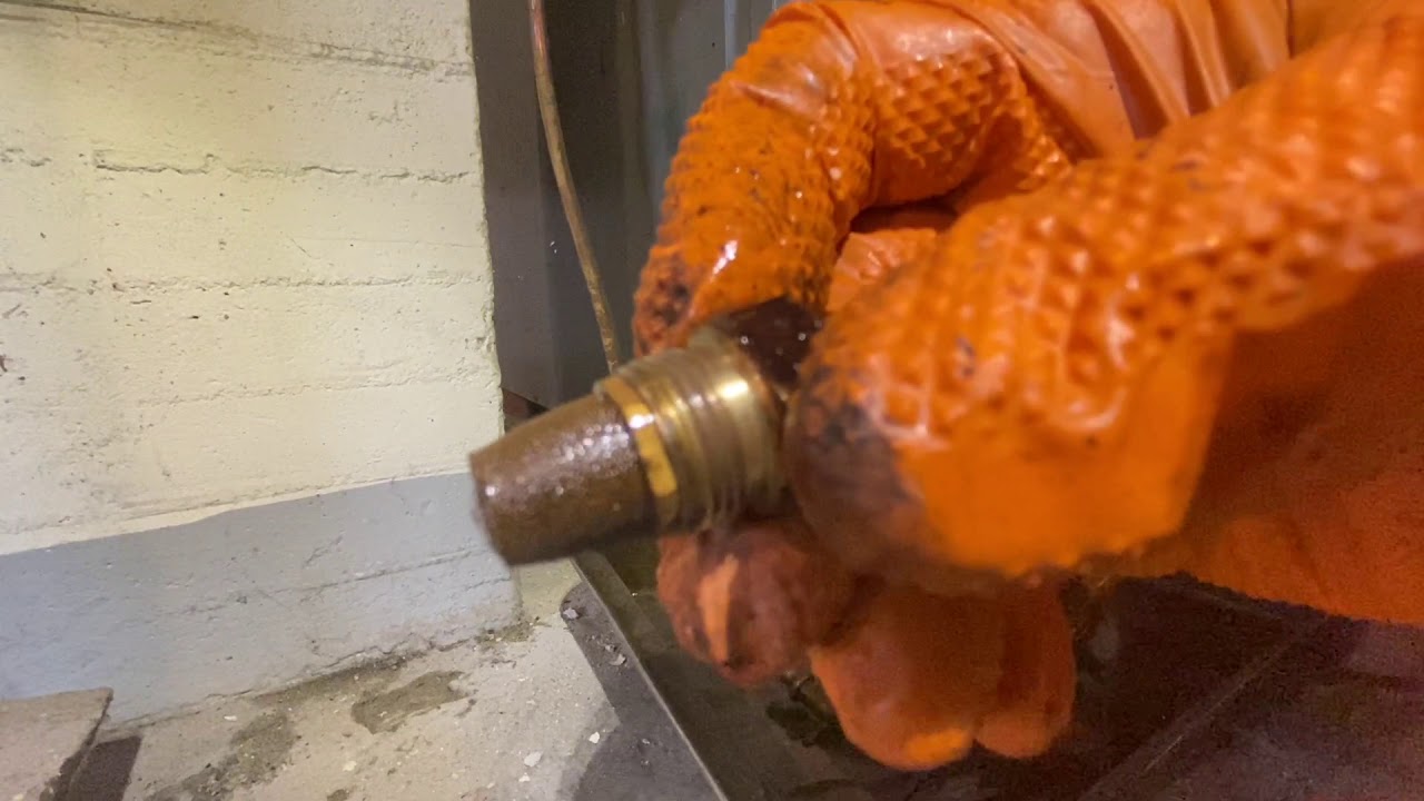 Oil furnace cleaning