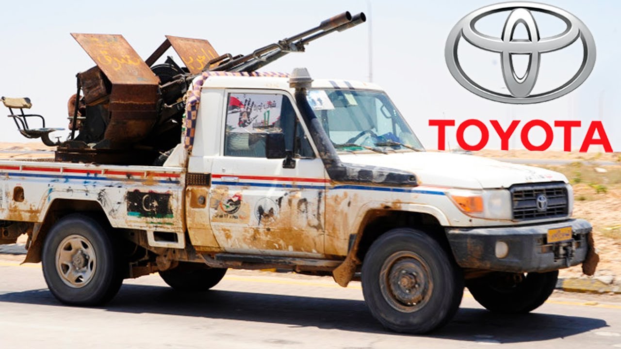 ¿Qué tan LETAL es una TOYOTA con Armamento (Technicals)? y La Guerra de las Toyota...