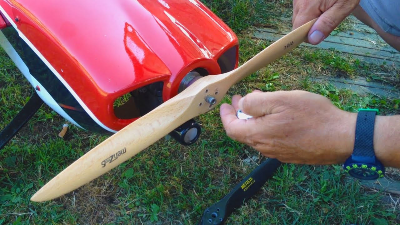 DLE 30 propeller test