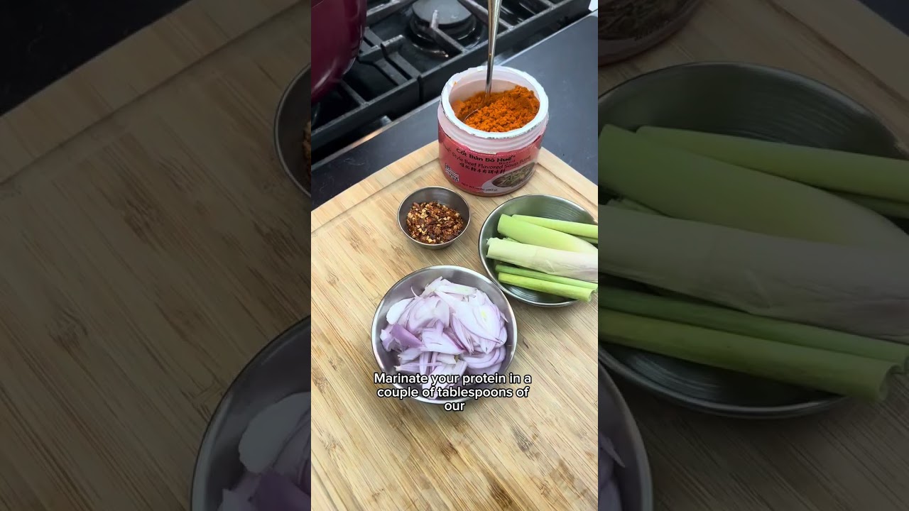 Beginner-friendly B&uacute;n B&ograve; Huế Recipe 🍜🌶️