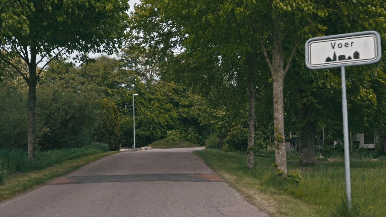 Spring drive in Denmark. From Voer to Auning, Djursland. Margueritrute