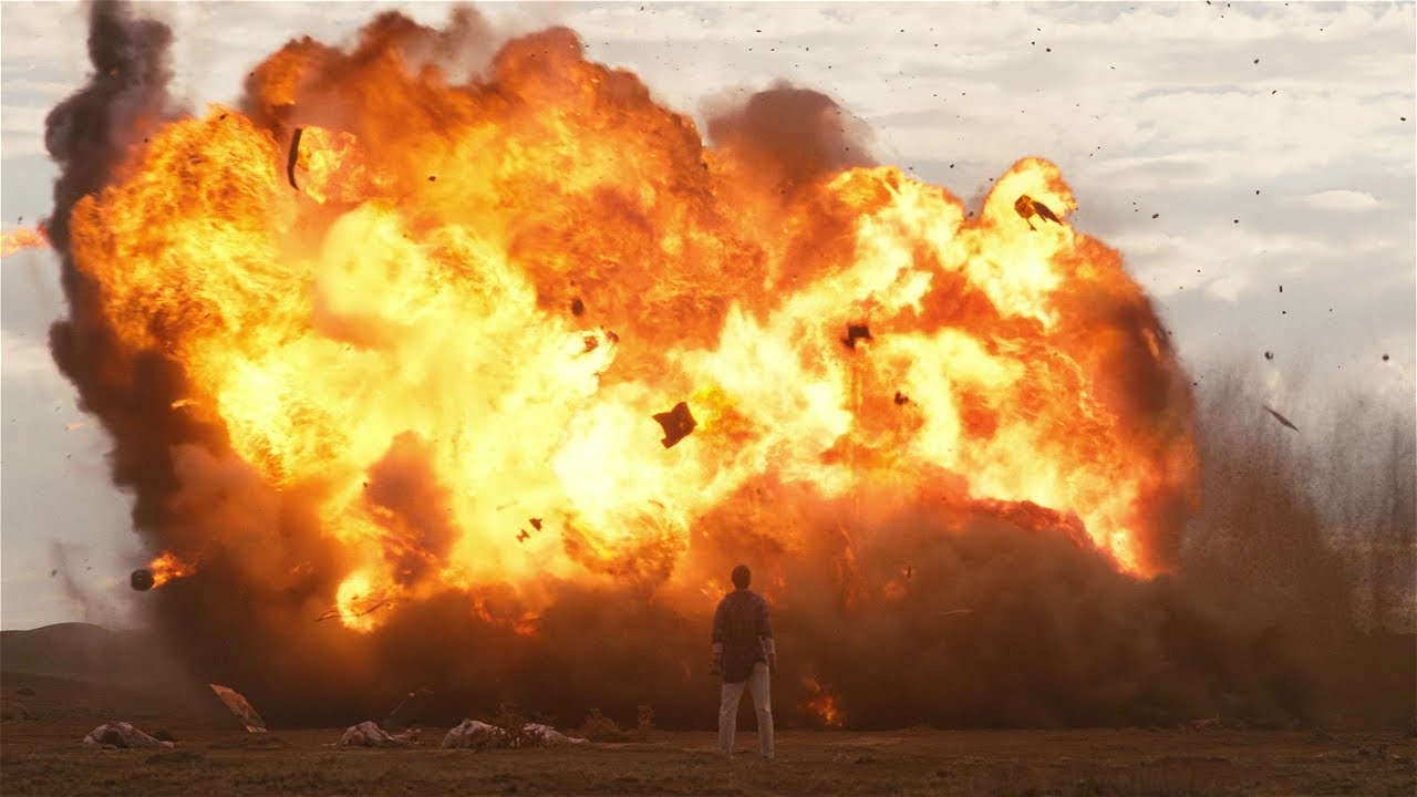 Eleven destroys a helicopter - Stranger Things 4 [4x8]