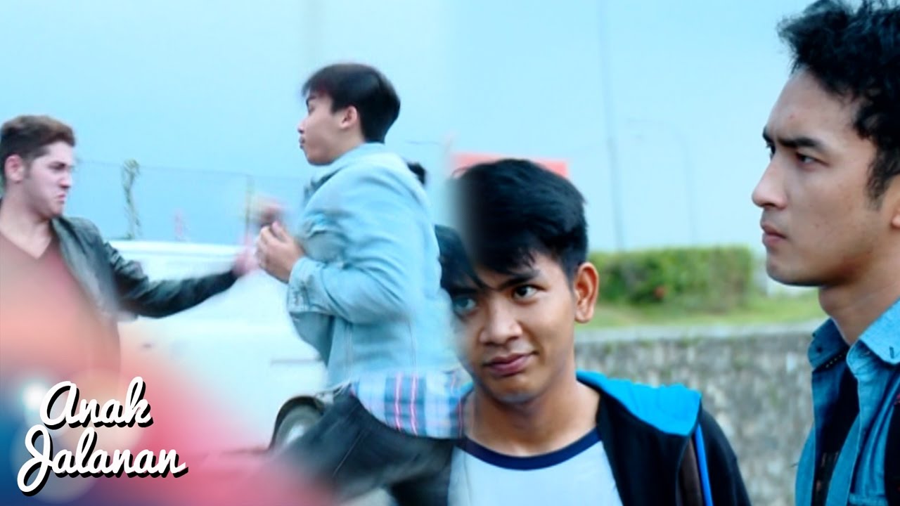 Kacau Alex Di Gebukin Sama Geng Falkon [Anak Jalanan] [11 Oktober 2016]