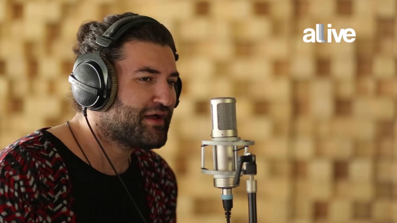 Smiley - Indragostit (desi n-am vrut) [exclusive acoustic session @ alllive]