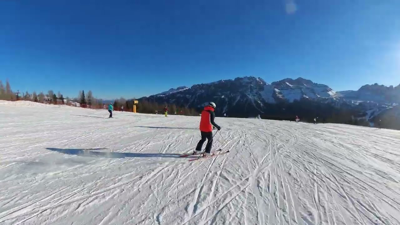Madonna di Campiglio ⛷️Pradalago slope 50 ⛷️  #winter #skiing #snow #shorts 