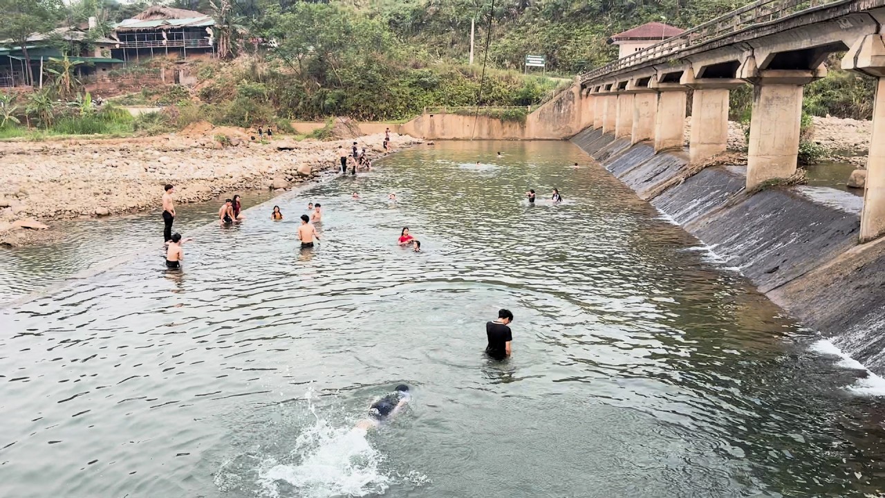 C&ocirc; Nh&ograve; Ung Thư ( T 8)| Nhanh thật 5 ng&agrave;y đ&atilde; x&acirc;y thu hồi n&oacute;c - Về nh&agrave; s&agrave;n bắt đầu m&ugrave;a tắm suối