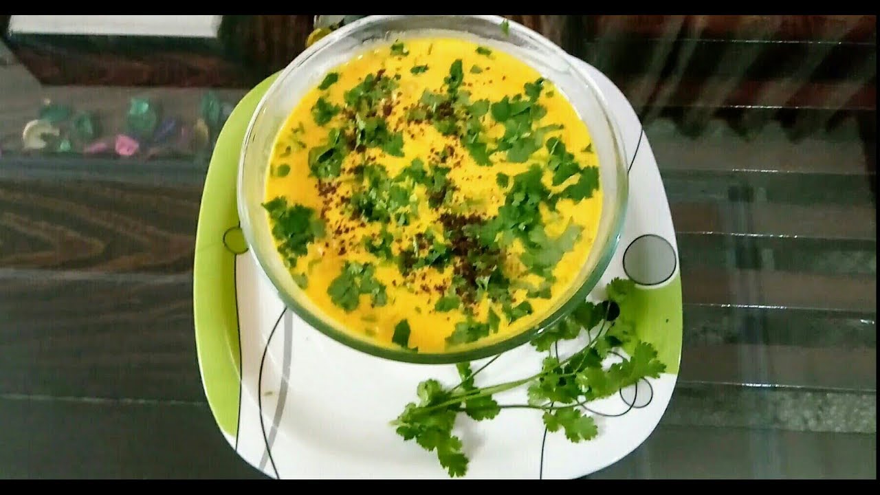 Swadisht Aloo Muli ki Kadhi