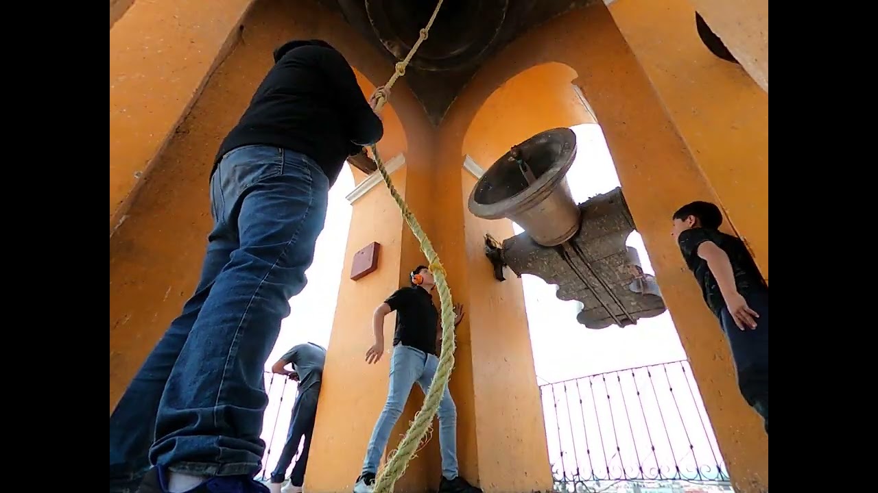 Repique de salida del santísimo 1era llamada