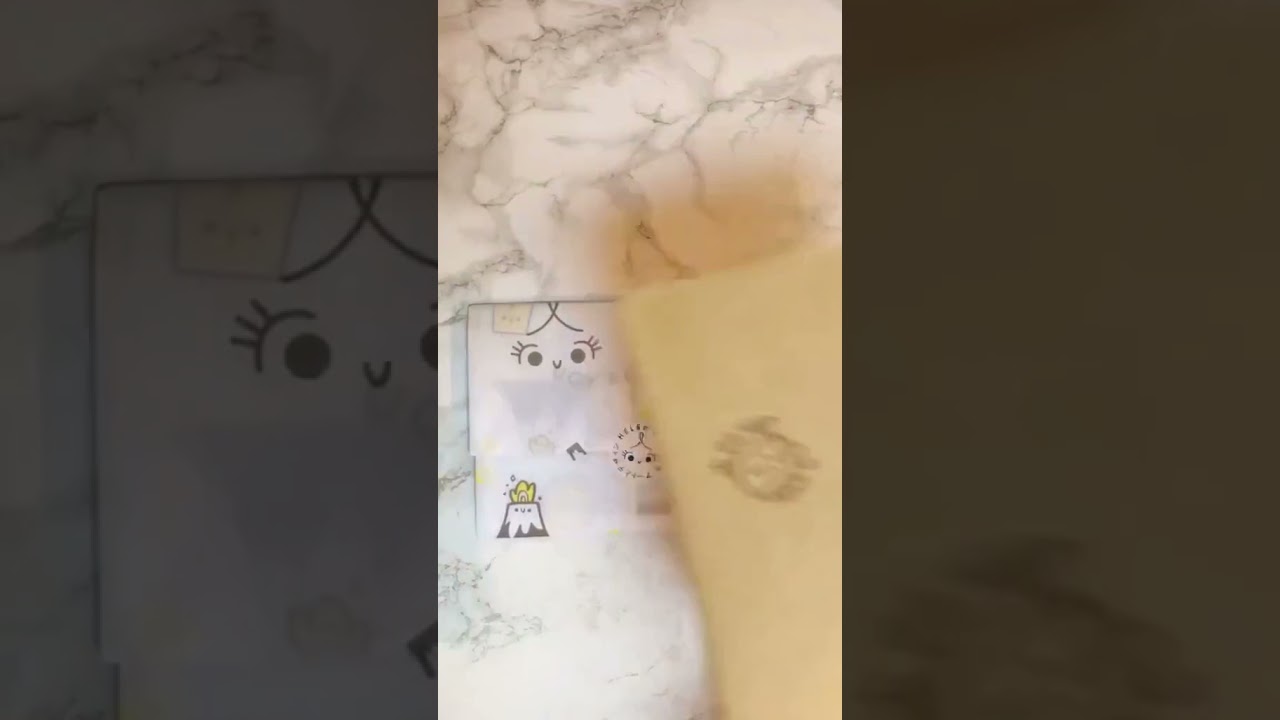 Two-color custom noissue Tissue for Helen Buchi 💛 How cute! #shorts #packaging #stopmotion