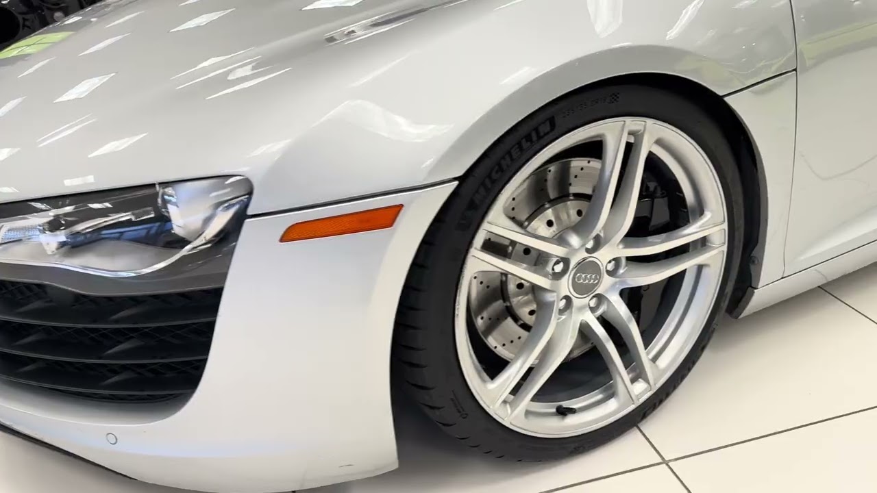 2009 Audi R8 Gated Manual Walk-around