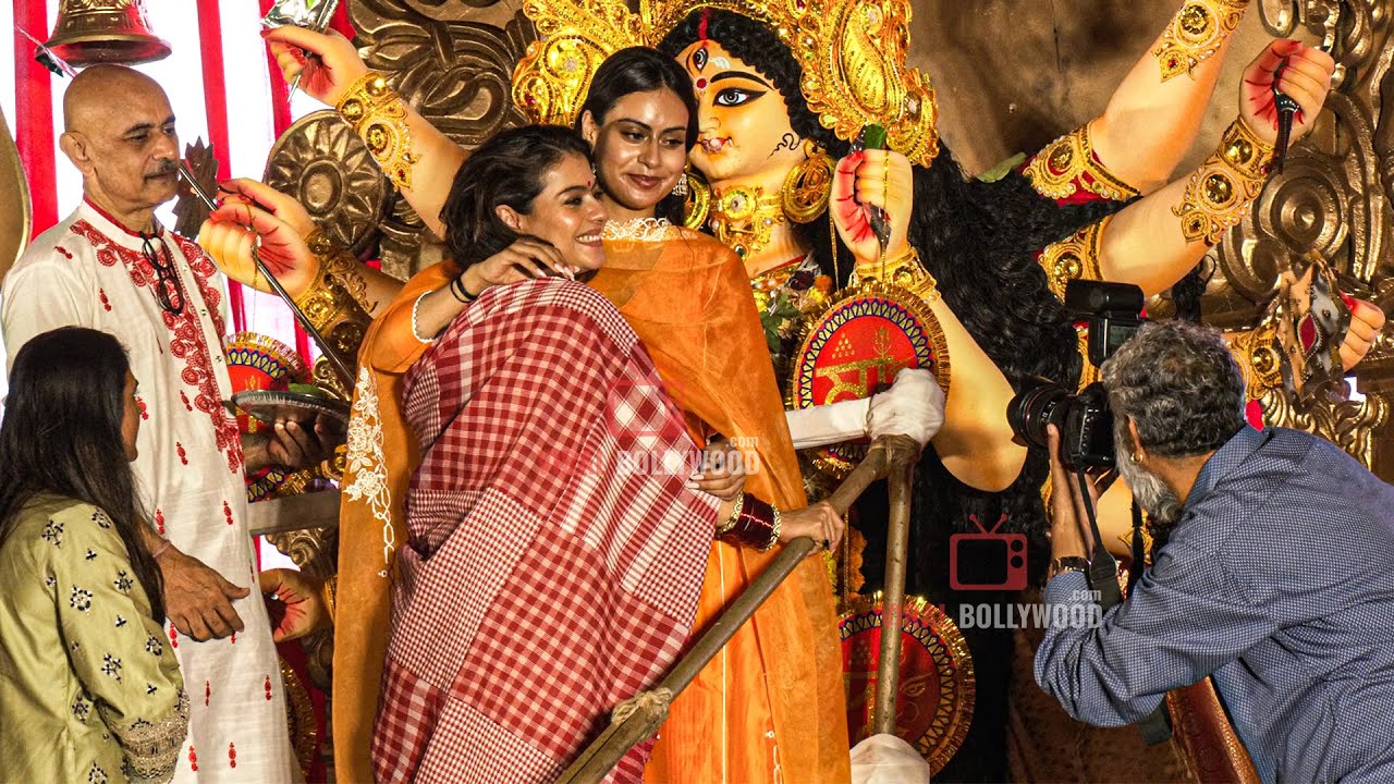 Kajol & Nysa Celebrate Durga Puja at 79th North Bombay Sarbojanin 2025 ❤️