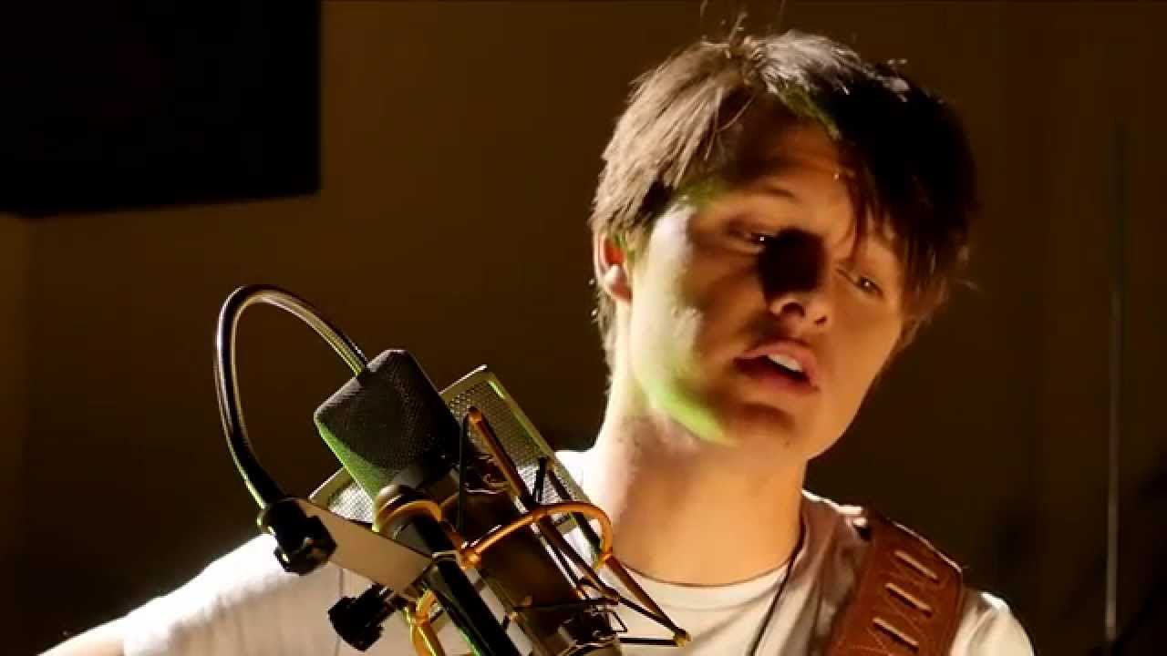 Nolan Sotillo - Amnesia (5 Seconds of Summer)