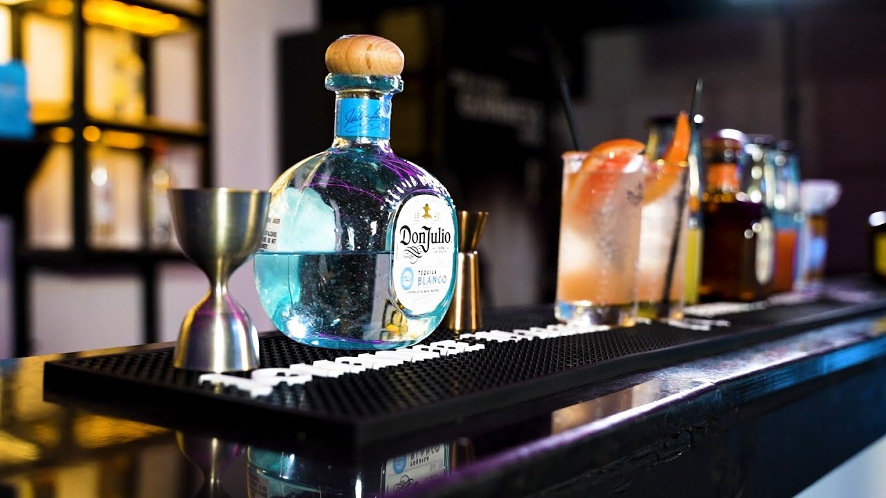 #004 - Behind The Bar ft Cavalli