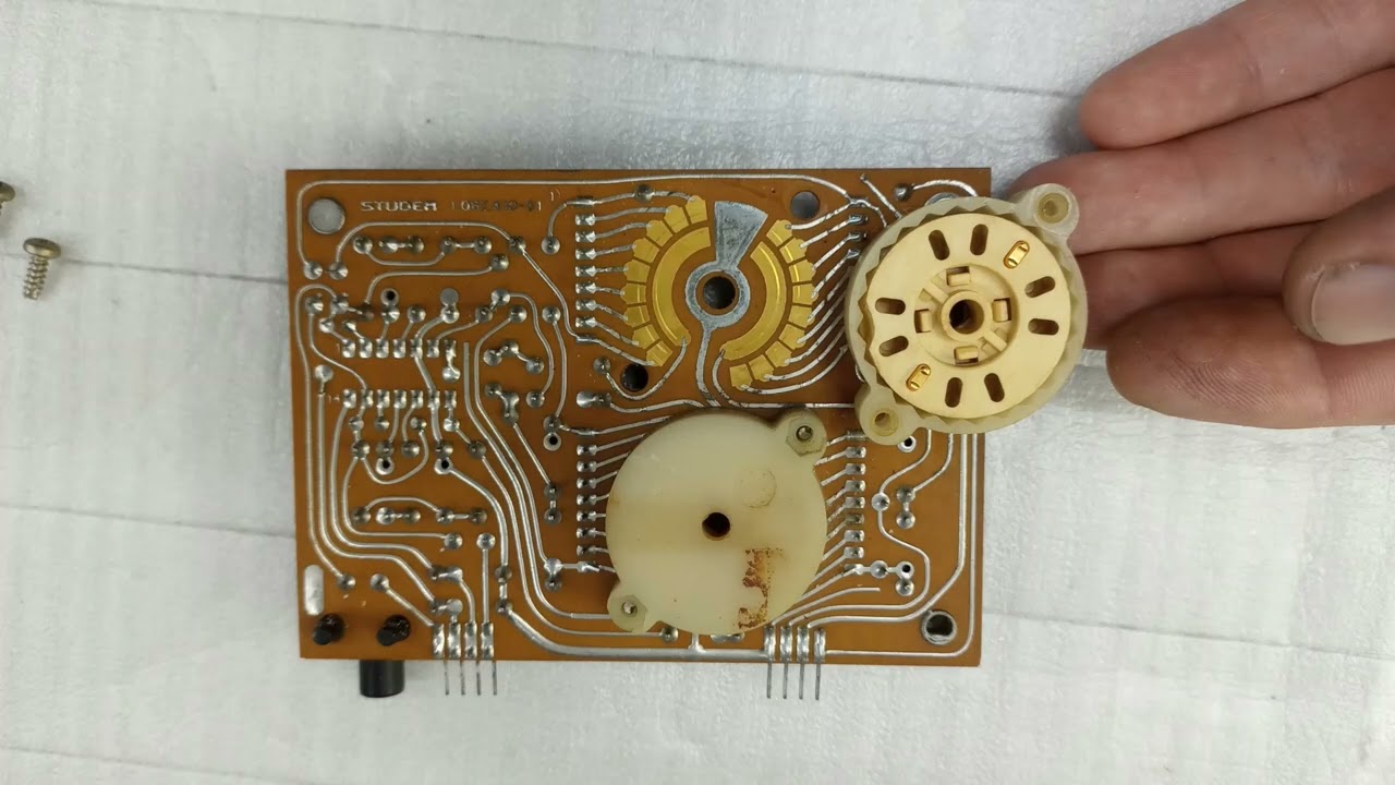 ReVox A700 - Restauração - Restoration