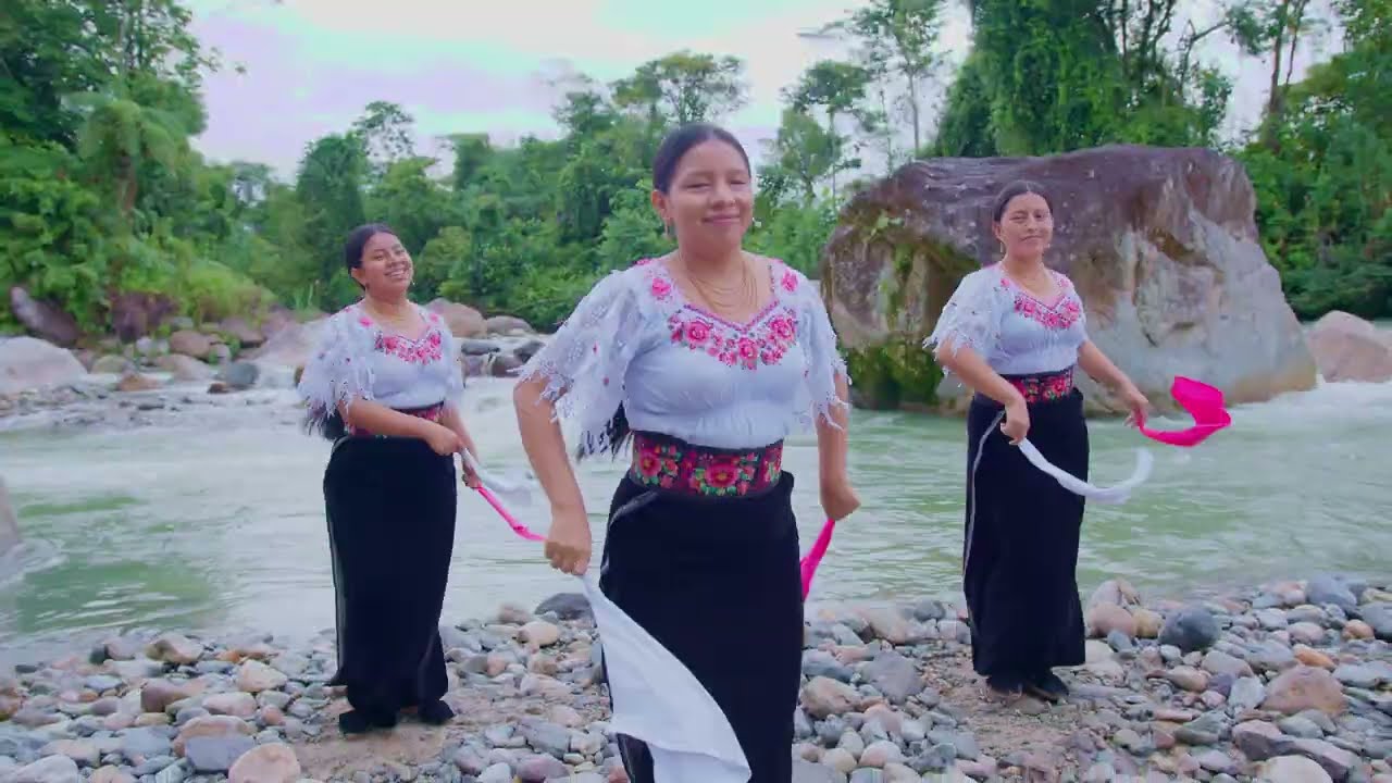 Coro Luz y Esperanza 2024 - Ñukanchik Diosmi Kangui