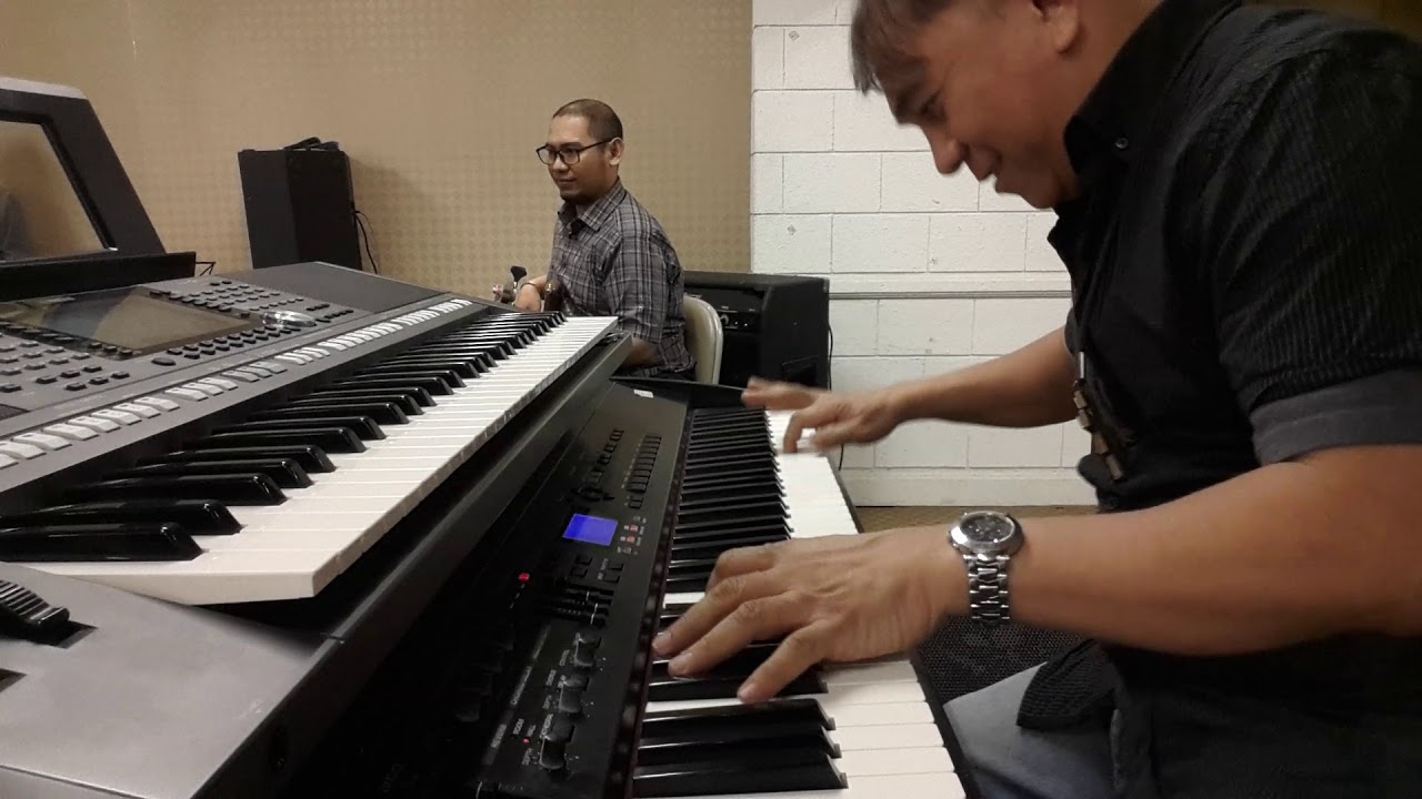 Band: BESARKAN NAMA TUHAN (60'S style, Blues and Gospel)