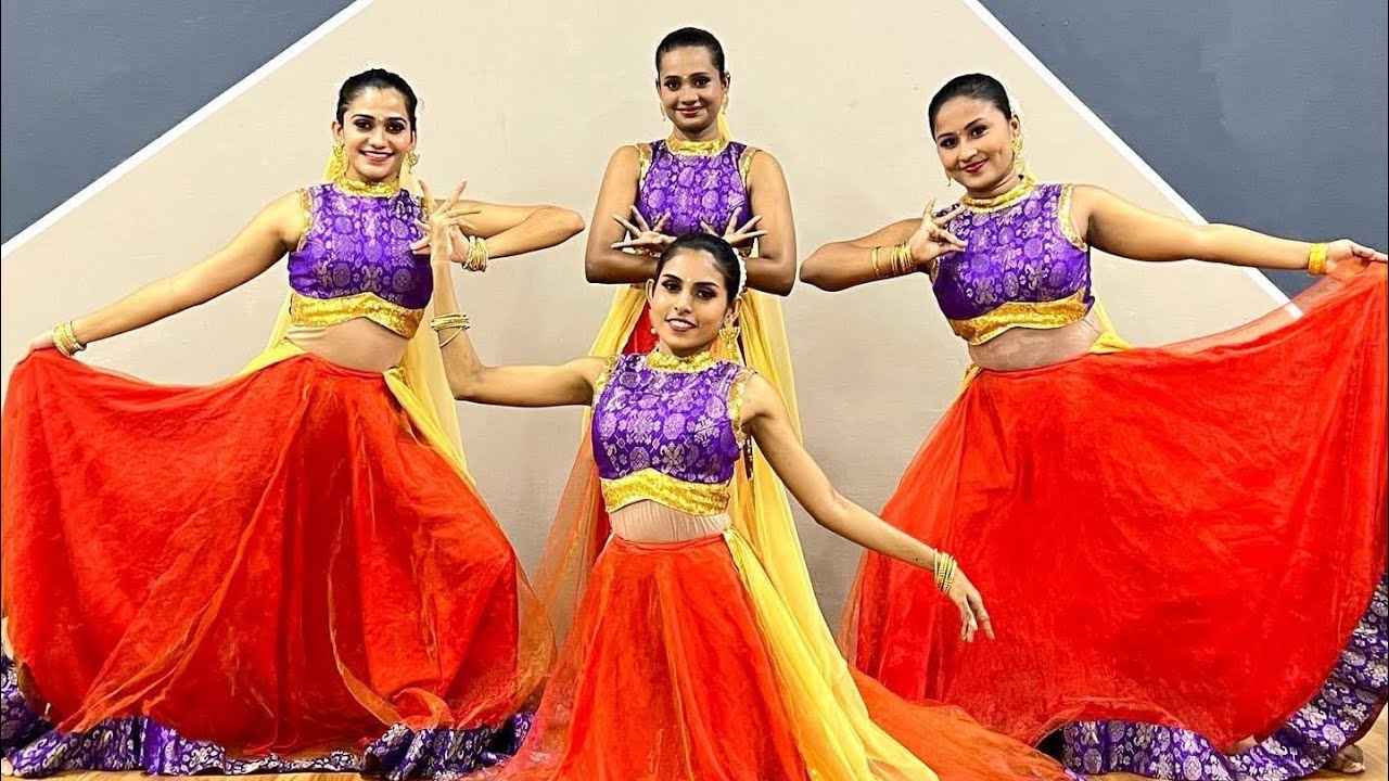Mulumathy Avalathu Mugamaagum Dance cover | Jodhaa Akbar | Hrithik Roshan | Aishwarya Rai | ARR