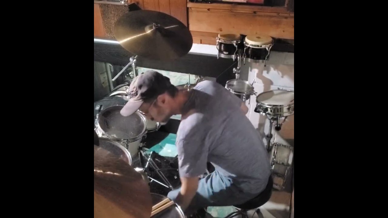Sunday Snare Compare @mbdrum 