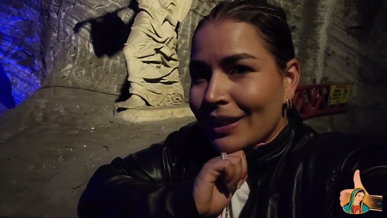 Conozcamos la Primera Maravilla de Colombia 😱 La Catedral de Sal ✝️ Zipaquirá 🇨🇴 👩🏻PaoTabordaTruck🚛