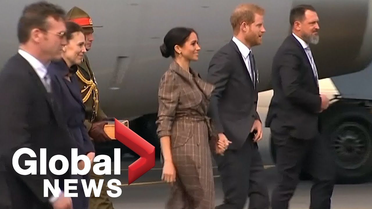 Prince Harry and Meghan depart Australia, head to New Zealand