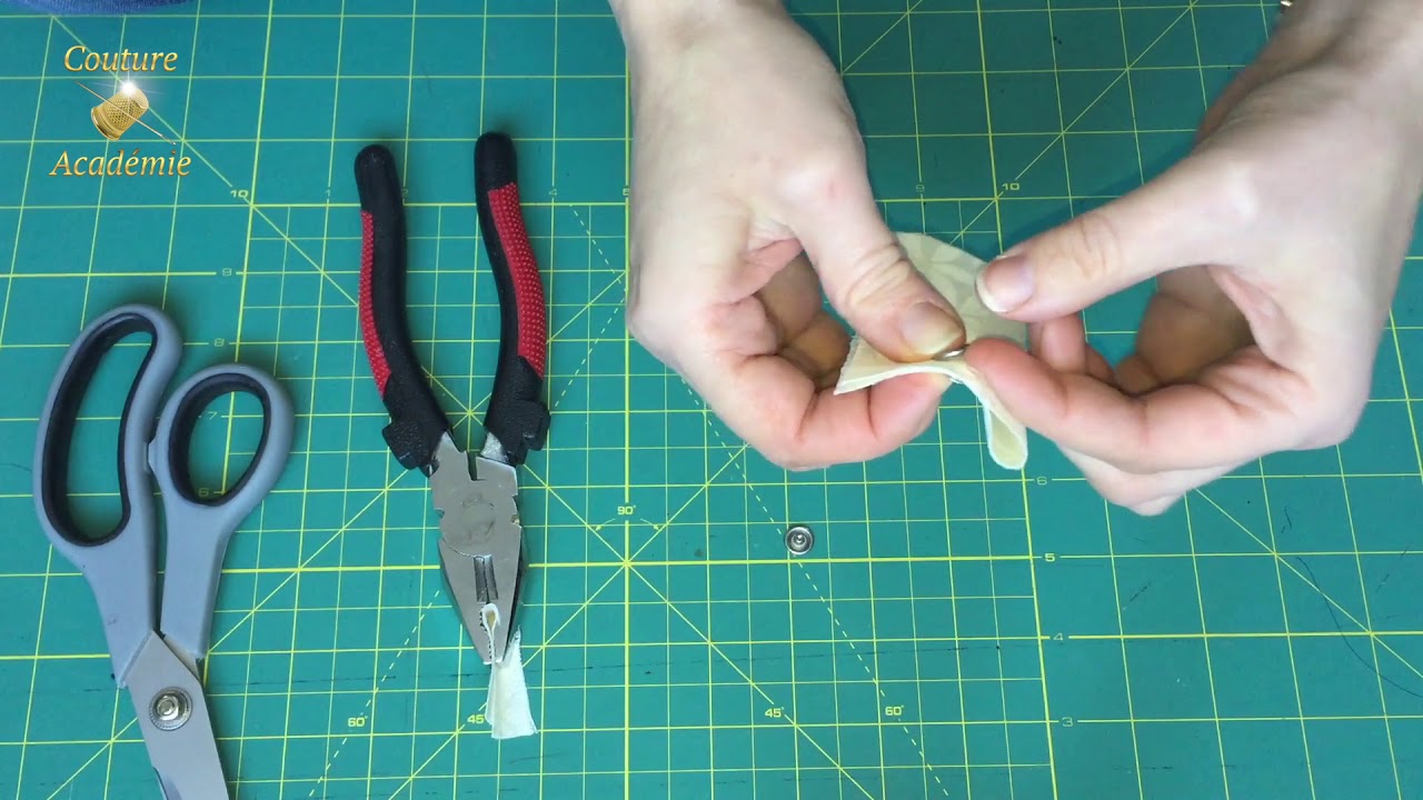 Comment mettre un bouton pression sans la pince spéciale Vario 👍 ❤️ 😉