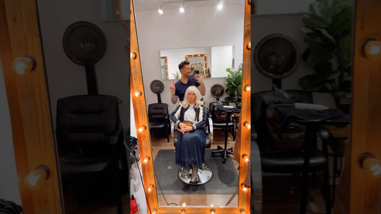 #hairtransformation #hair #hairextensions #platinum #platinumblondehair #shorttolonghair #hairbybeau