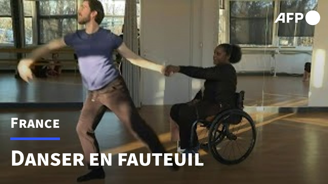 Danser au-delà du handicap, en fauteuil roulant | AFP