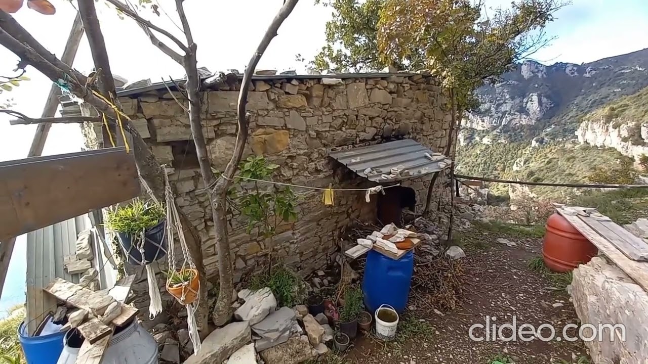30-11-2025. NUOVO VIDEO. Monti Lattari. Il sentiero di Chiosse da Arola.