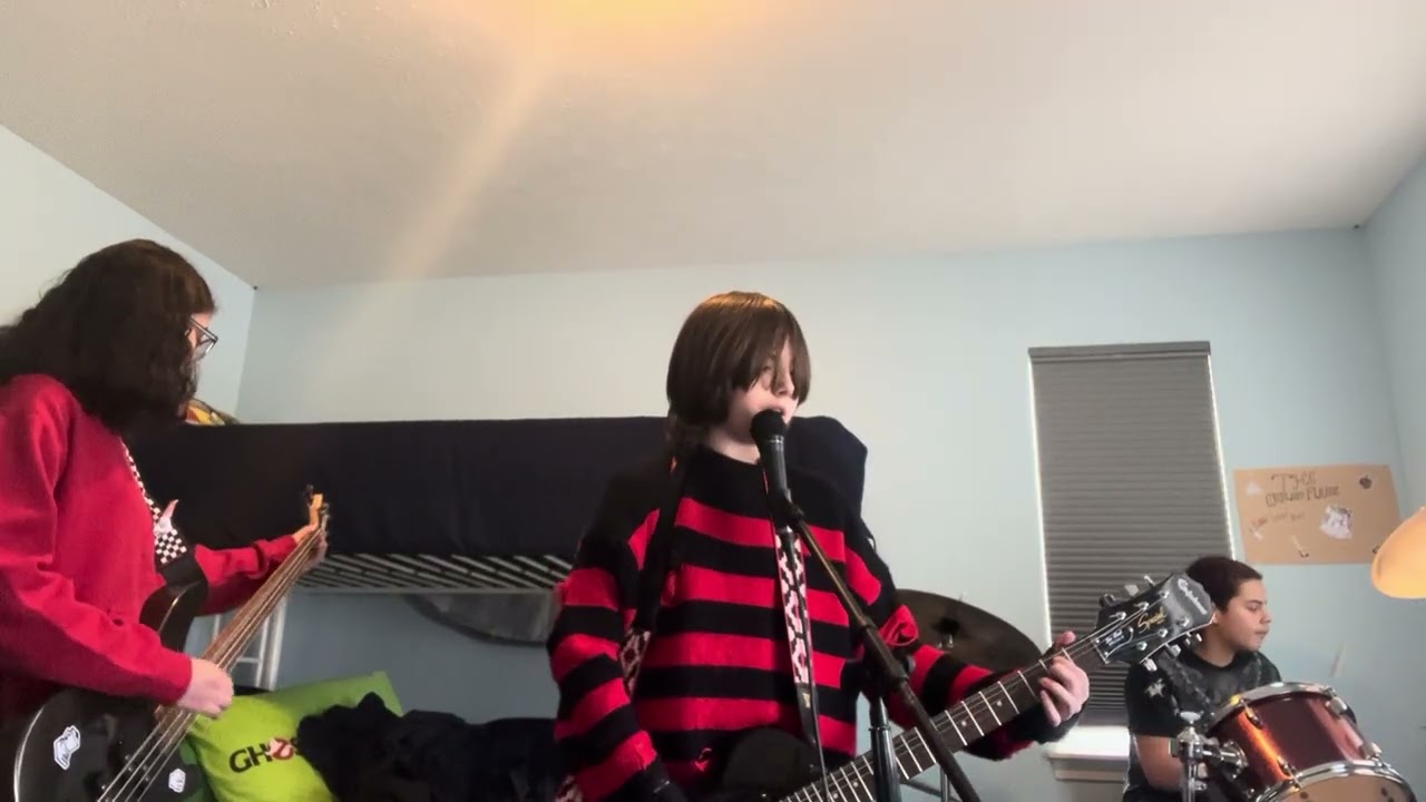 Ok anyway (with are new bassist)
