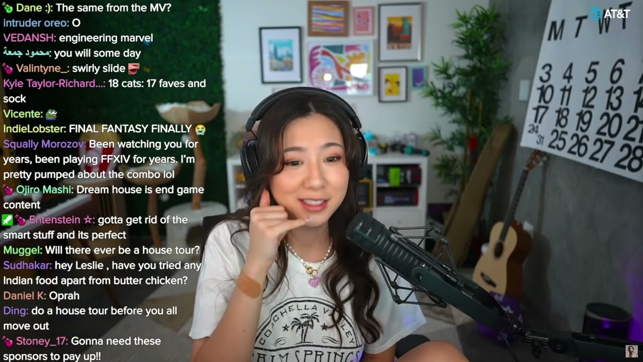 Fuslie Has A Realization After The Delivery Driver Tells Her THIS