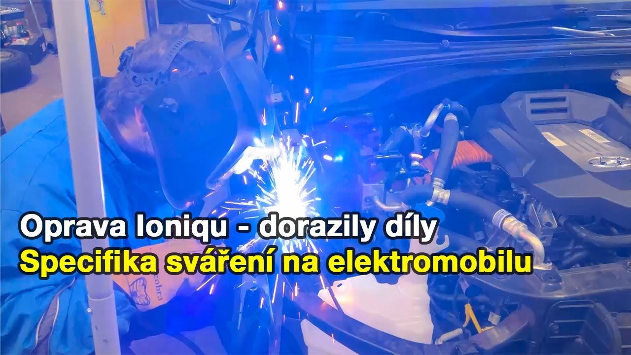 Bouraný Ioniq Electric - rovnáme, svařujeme, spasováváme