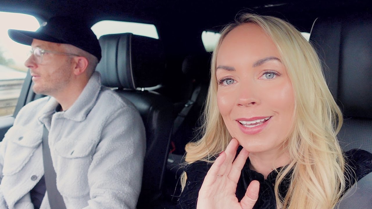 CHANGE OF PLAN + BAD NEWS | DAY IN THE LIFE VLOGMAS | Emily Norris AD
