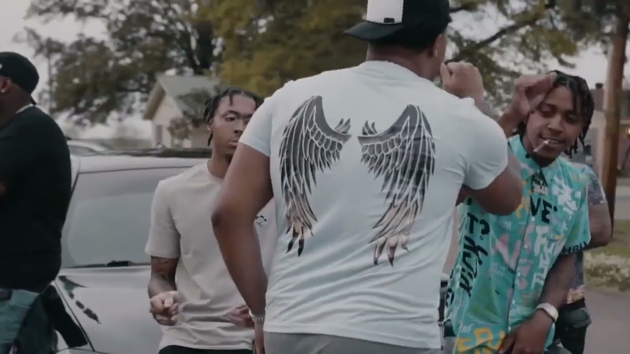 Pooh Shiesty ft. BigWalkDog - Out the Trenches [Music Video]