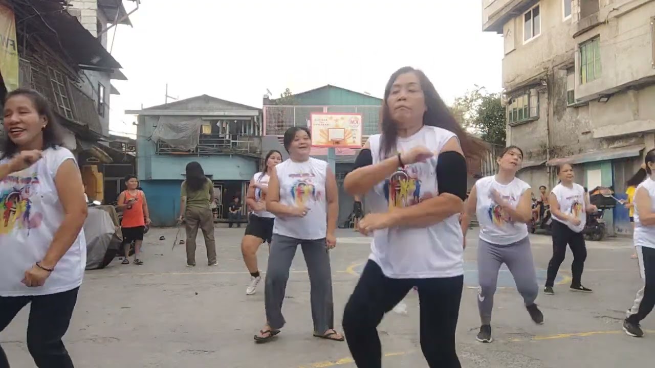 Trending ngayon Hawak ko ang beat.. Maging masaya at malusog kahit nagmahalan na lahat masaya