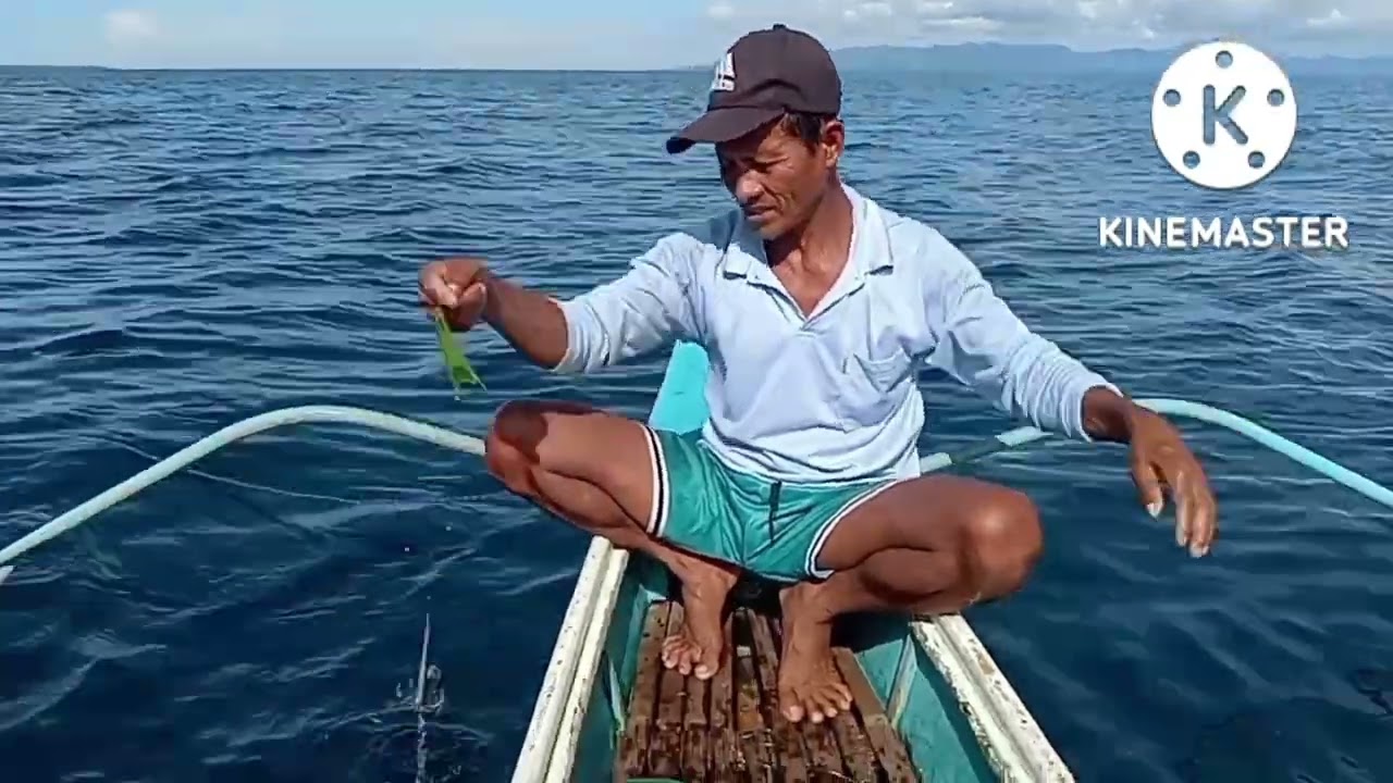 Simple Way to Catch Fish Matambaka Using Saranggat hook/ Handline Fishing/ Albuera leyte Philippines