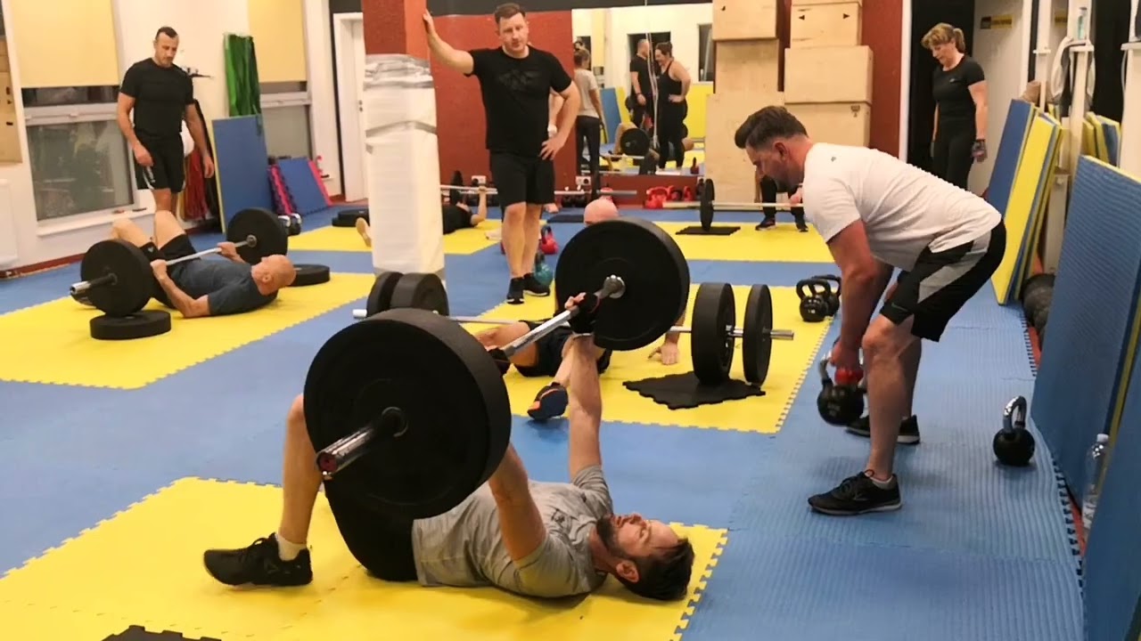 GIMNAZJON BARTOSZYCE CROSSFIT TRENING