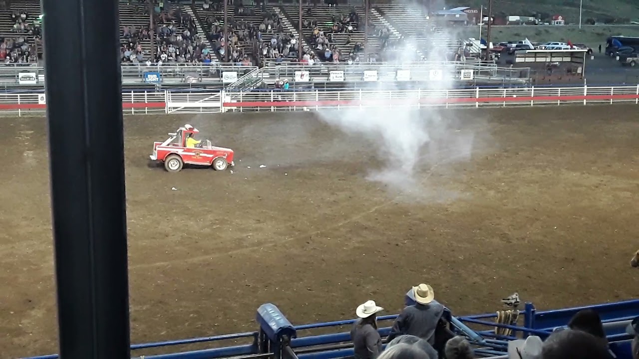 Rodeo Clown Routine | Cody, Wyoming
