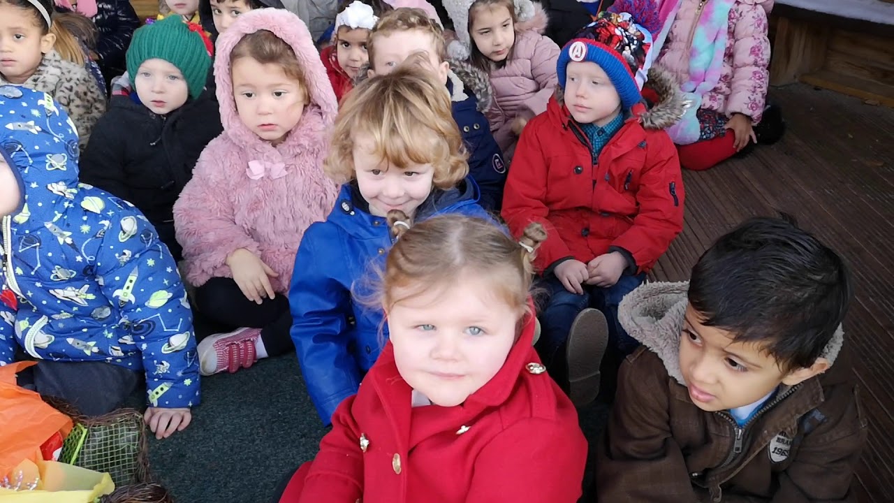 Green Lane Primary Academy Nursery AM - Whoops a daisy Angel