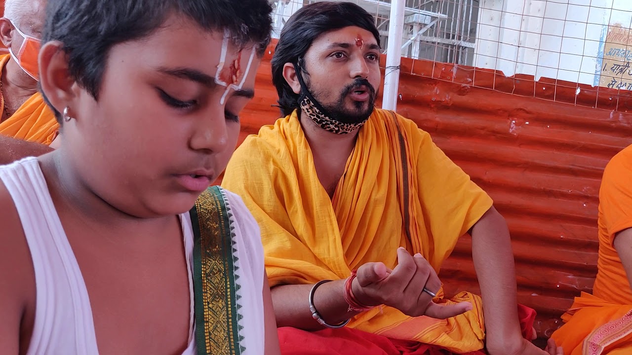 वैदिक पुरुष सूक्तं Vedic Mantras by 21 Brahmins| Rudri Patham | Yagnyam