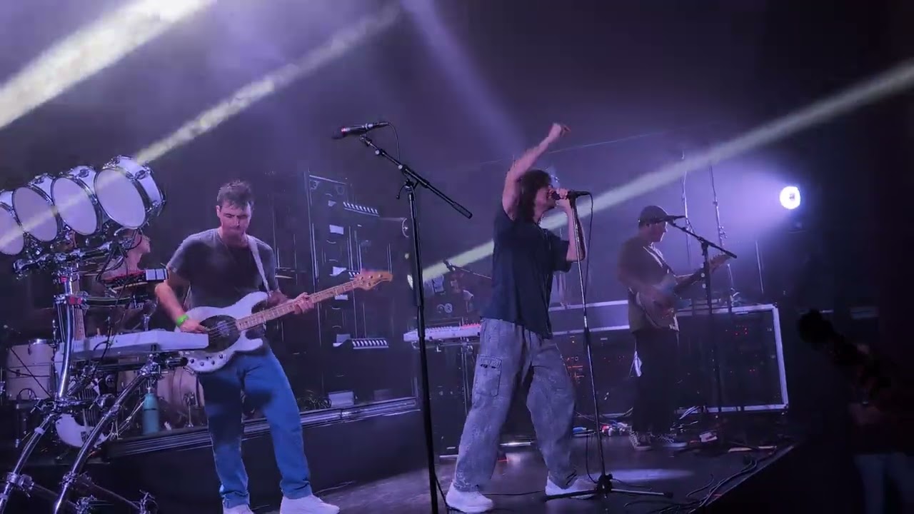 Enter Shikari - ...Meltdown - Live Sala Capitol 2025 - Santiago de Compostela  (Galicia/Spain) - 4K
