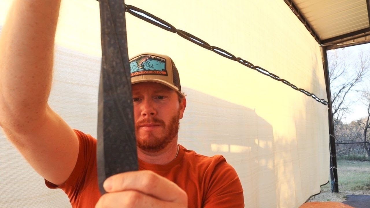 Wrapping a saddle horn! // You NEED this if you TEAM ROPE!