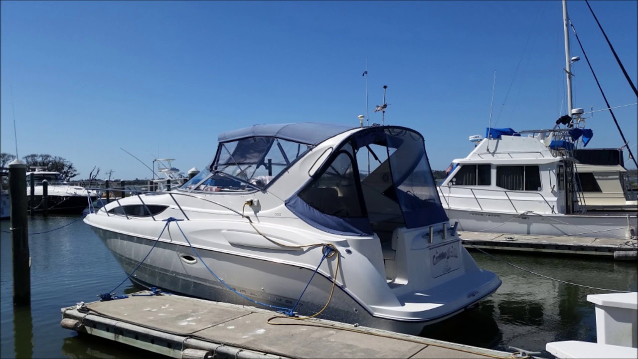 2006 Bayliner 305 32ft Express Cruiser