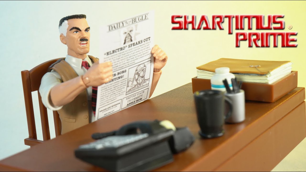 Marvel Legends J Jonah Jameson Retro Spider-Man Vintage Collection Comic Hasbro Action Figure Review