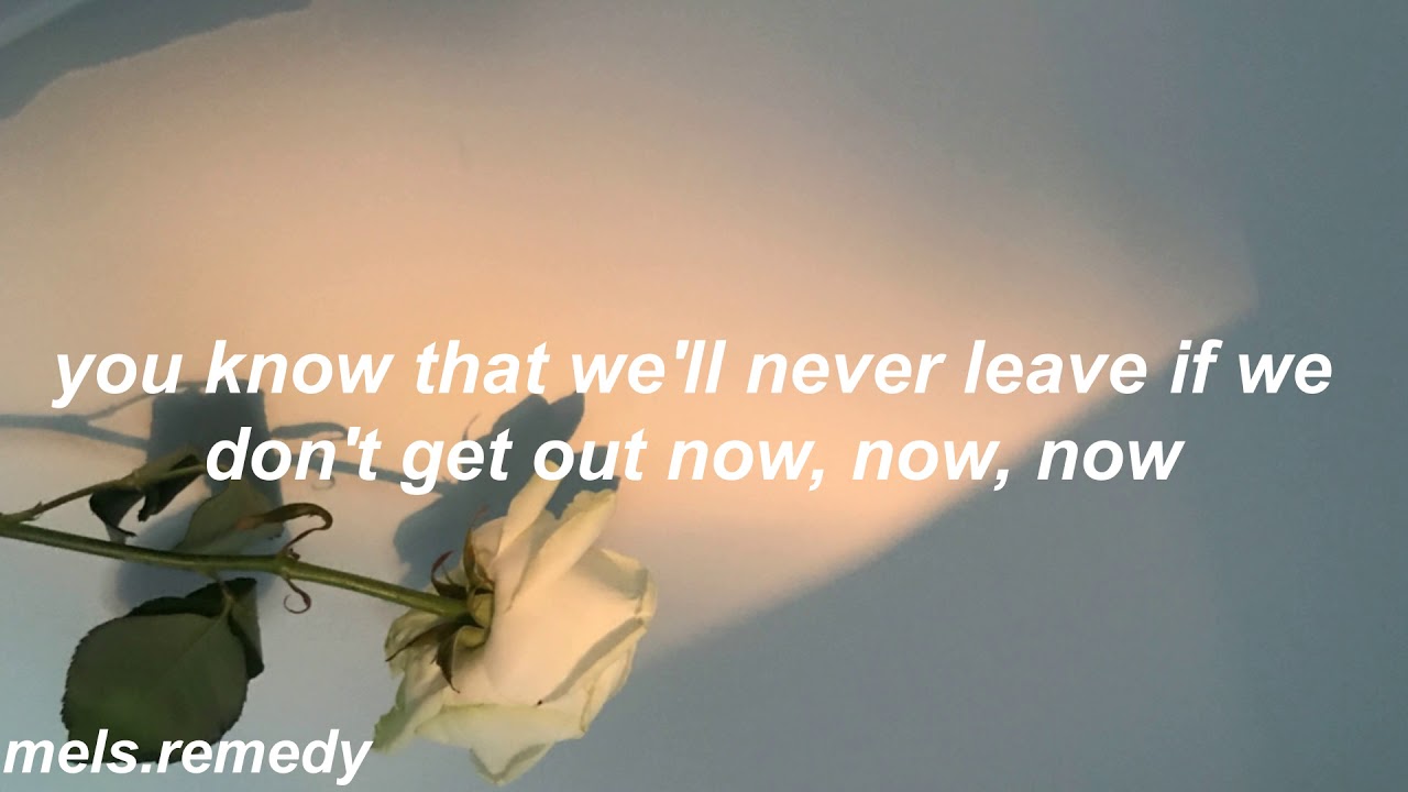 Lana Del Rey- Lucky Ones Lyric Video
